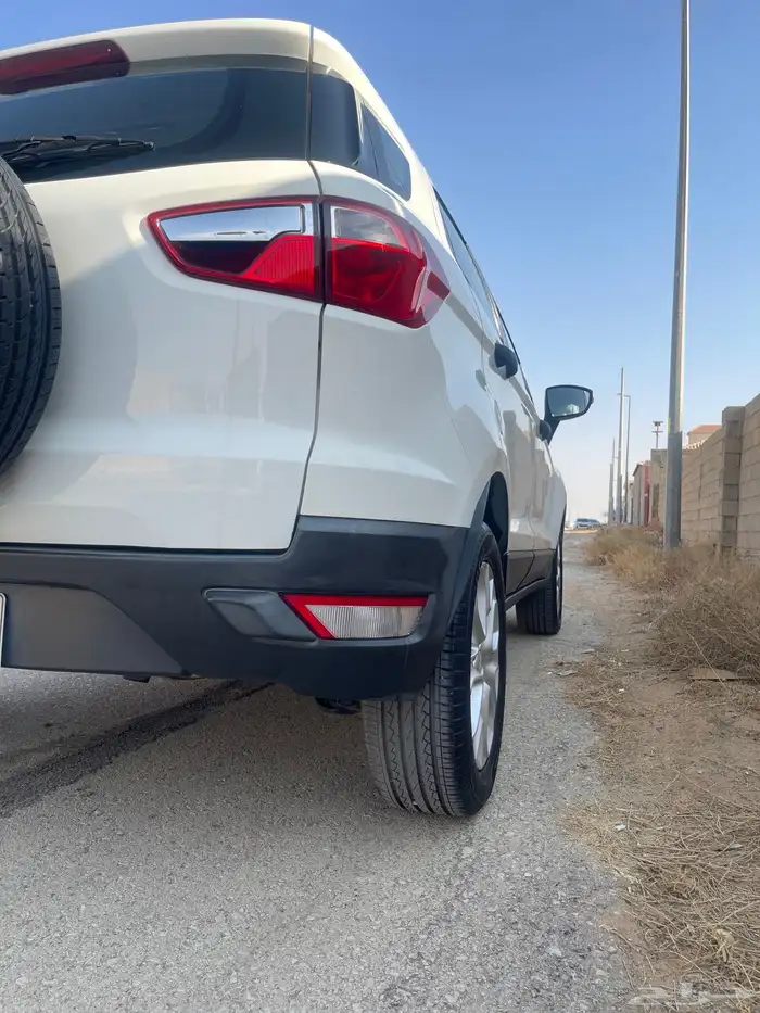 للبيع سيارة فورد ايكو سبورت مديل 2016 5