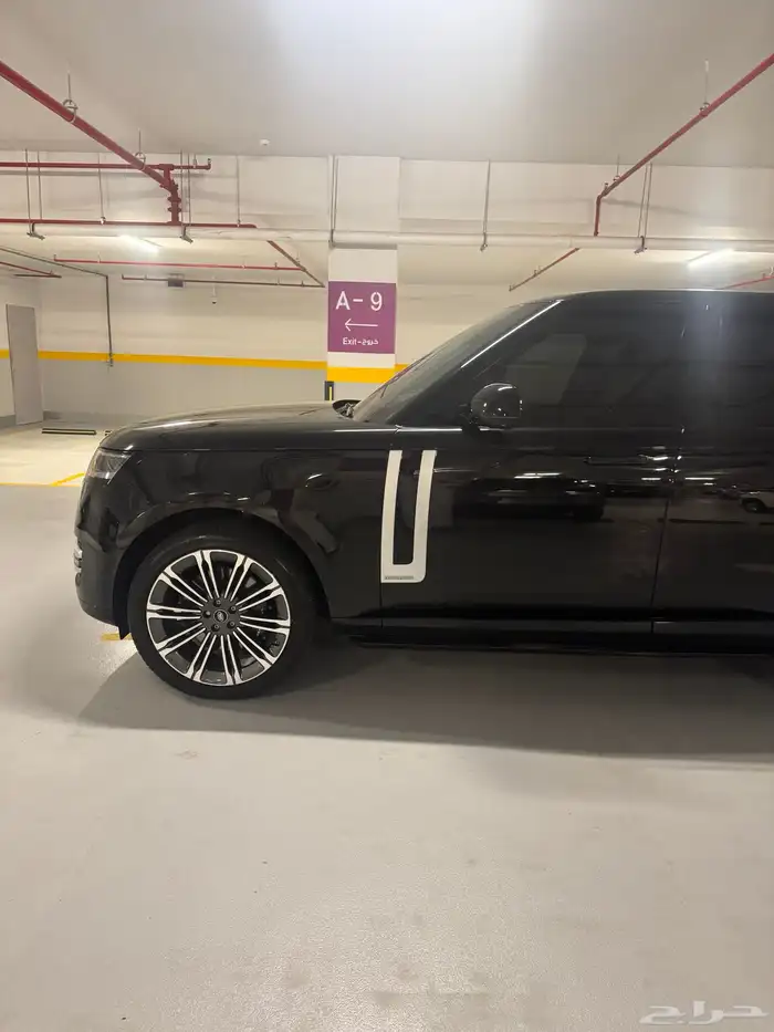 للبيع رنج روفر اوتوبيوقرافي اسود 9