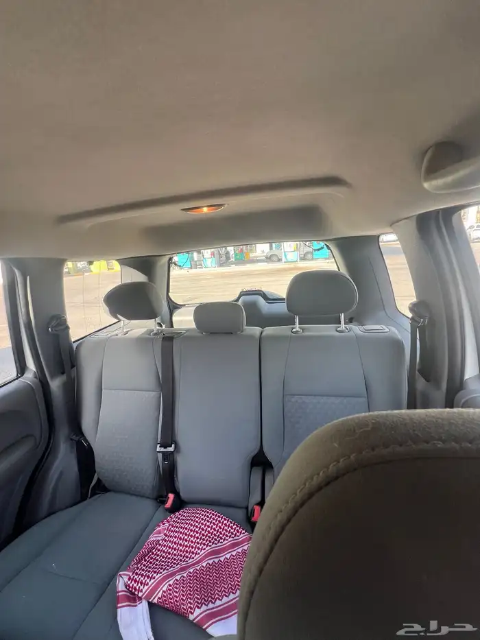 جيب شيروكي ليبرتي 2006 17