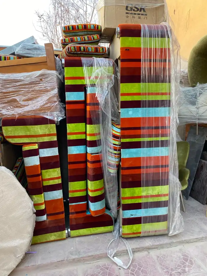 كنب ف حاله جيده للبيع تنجيد 0