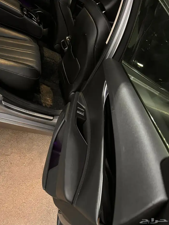 جنسس 2021G80 (ديزل) وارد كوريا 17