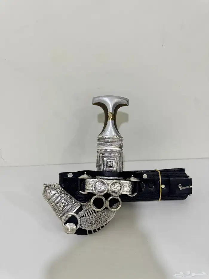 جنبيه قرن  صب فضه السله مسمار من القديم 0