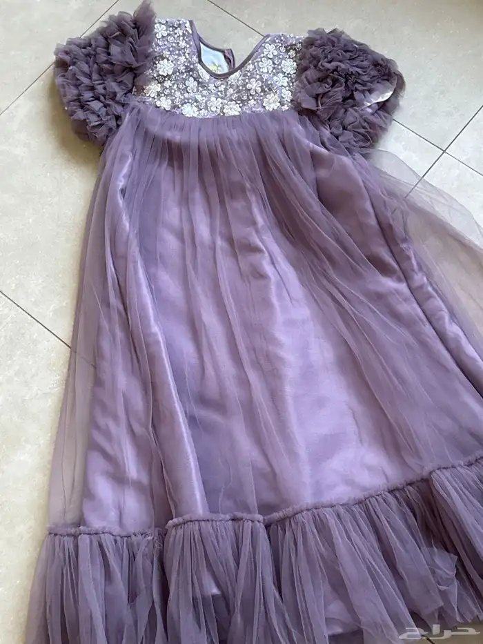 فستان عمر 12سنه من محل بسكوتي 0