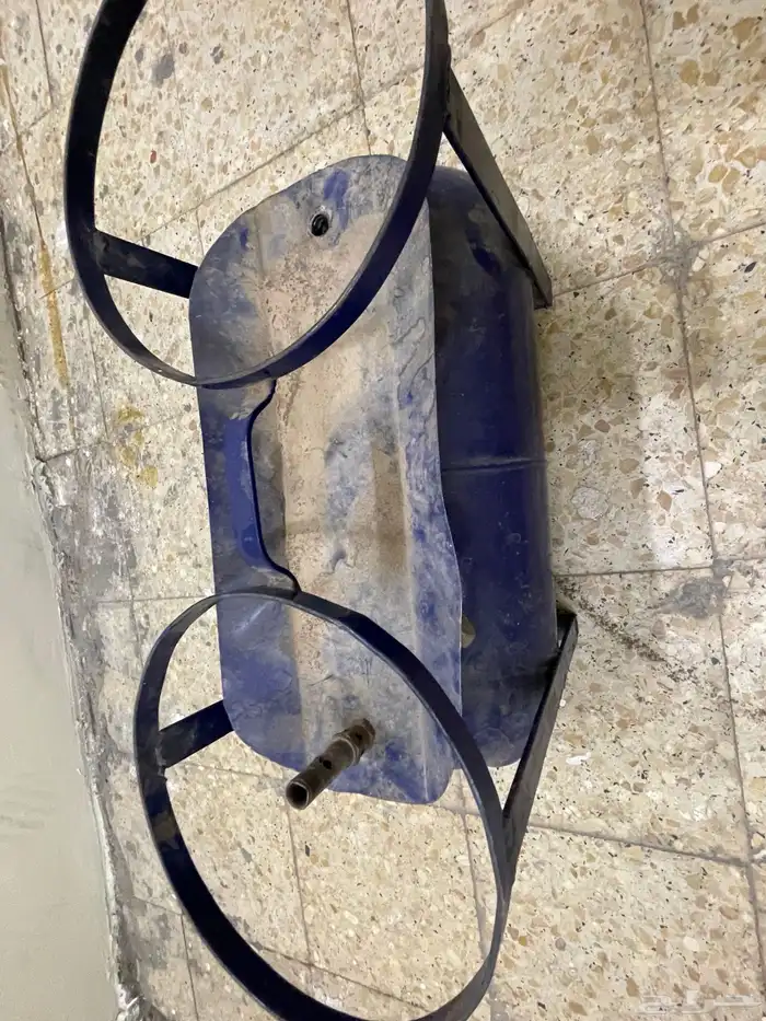 دافور عينين يبي له شغل ابر ومفاتيح شوف عينيك عجبك سم 0