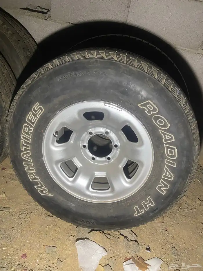 4 جنوط بكفراتها للبيع 3