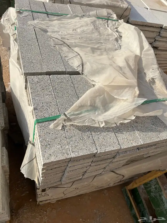 بلاط ارتك أحواش مقاس 40-40 سمك 4سم 1