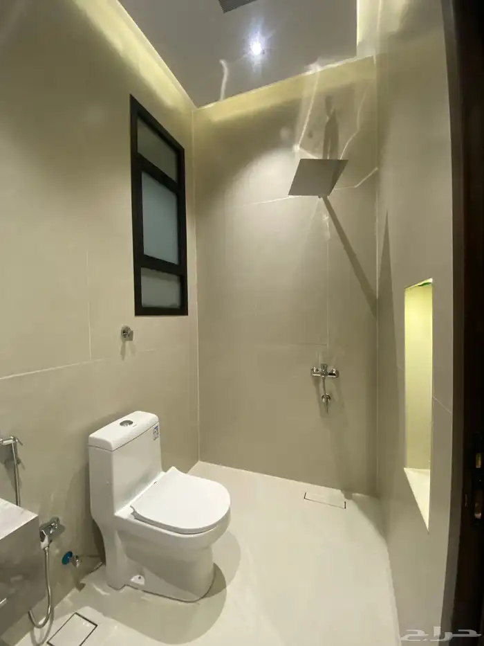 للبيع فيلا روف مع ملحق تشطيب فاخر 9غرف بالمحاله820الف 21