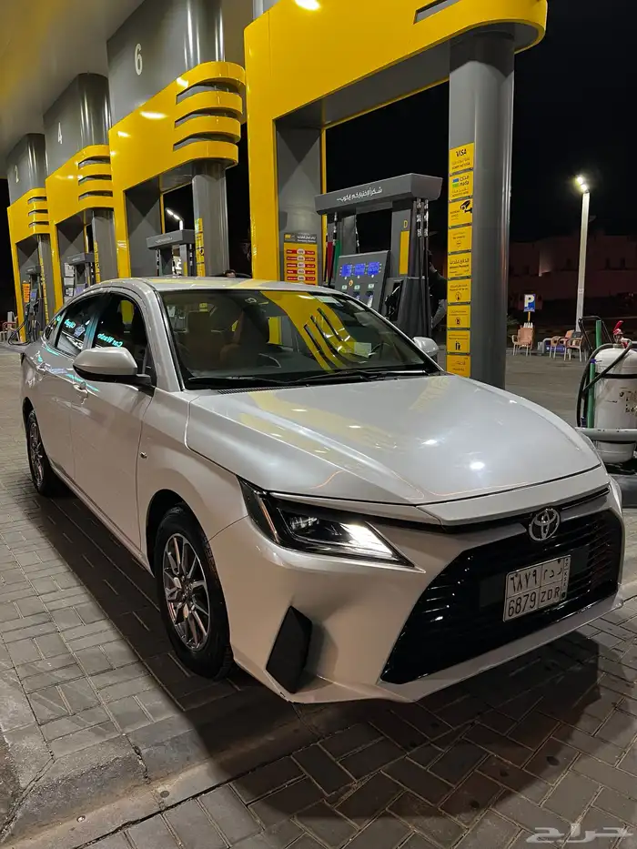 للبيع تويوتا يارس 2023 وكاله شرط 13