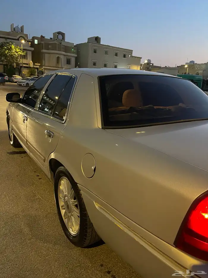 فورد ماركيز 2010 19