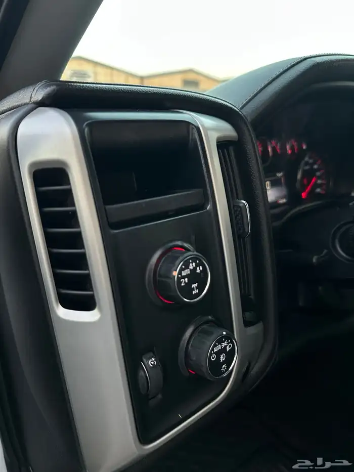 سييرا 2014 فل كامل بدي وكاله شاشه كبيره دبل Z71 50