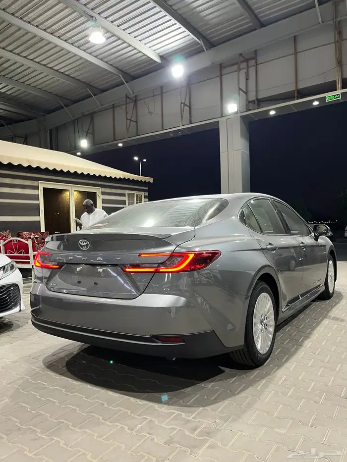 كامري 2025 LE أصفار 7