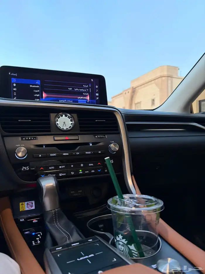 لكزس RX450 2021 24