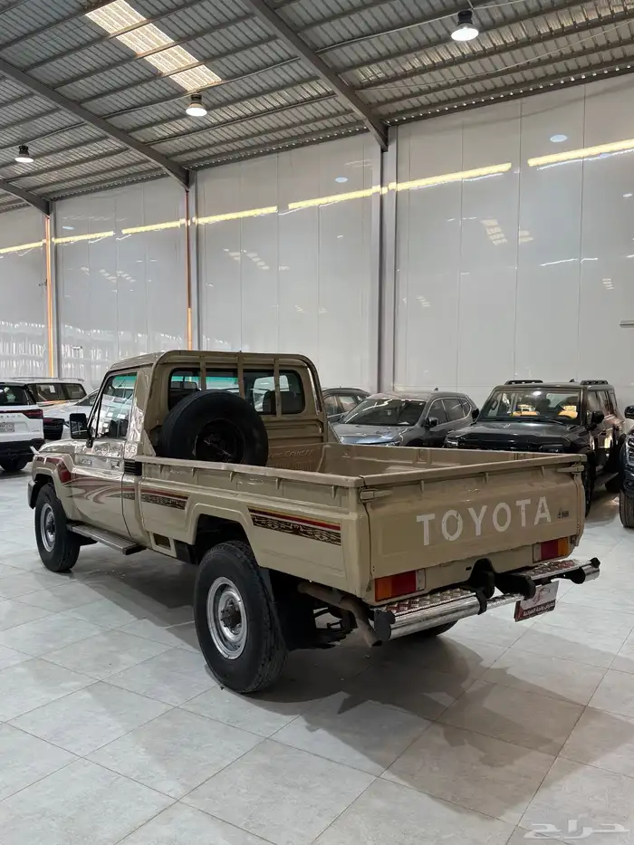 تويوتا شاص 2012 ديزل بدون تيربو 4