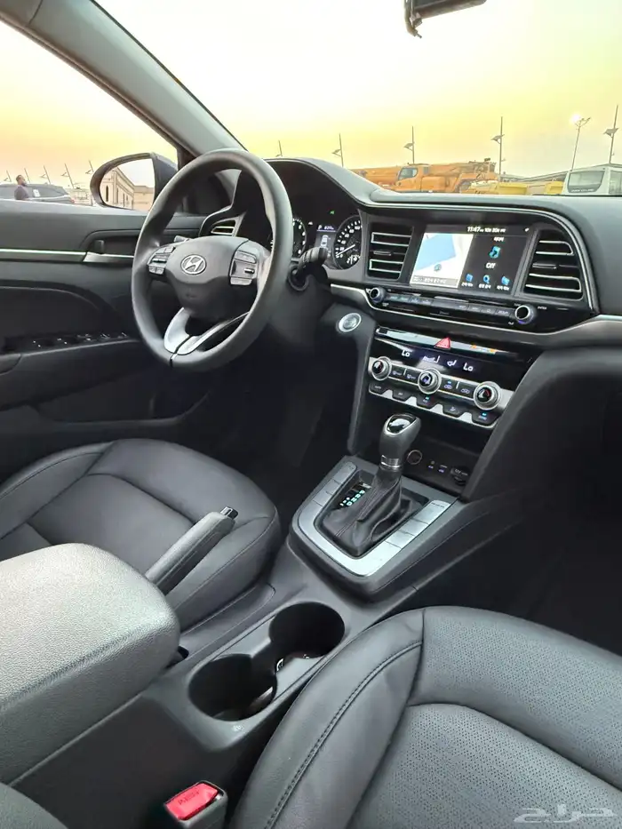 النترا 2020 اعلا مواصفات بدون فتحه بحالة الوكاله للبيع 8