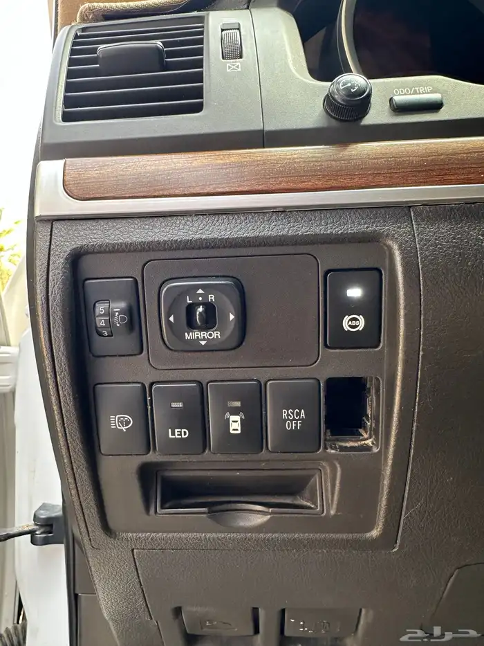 جيب لاندكروزر VX_R 2009 مفحوص ومجدد 20