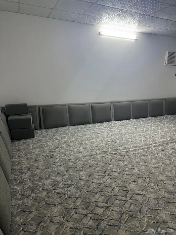 غرفه كامله 5في6 نظيفه مساند نظيفه ومعه مراكي5وستاره وفرشه 1