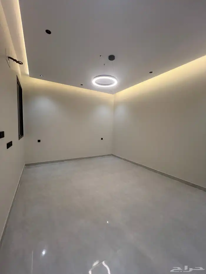 للبيع شقة ارضية مخطط اليرموك خميس مشيط 11