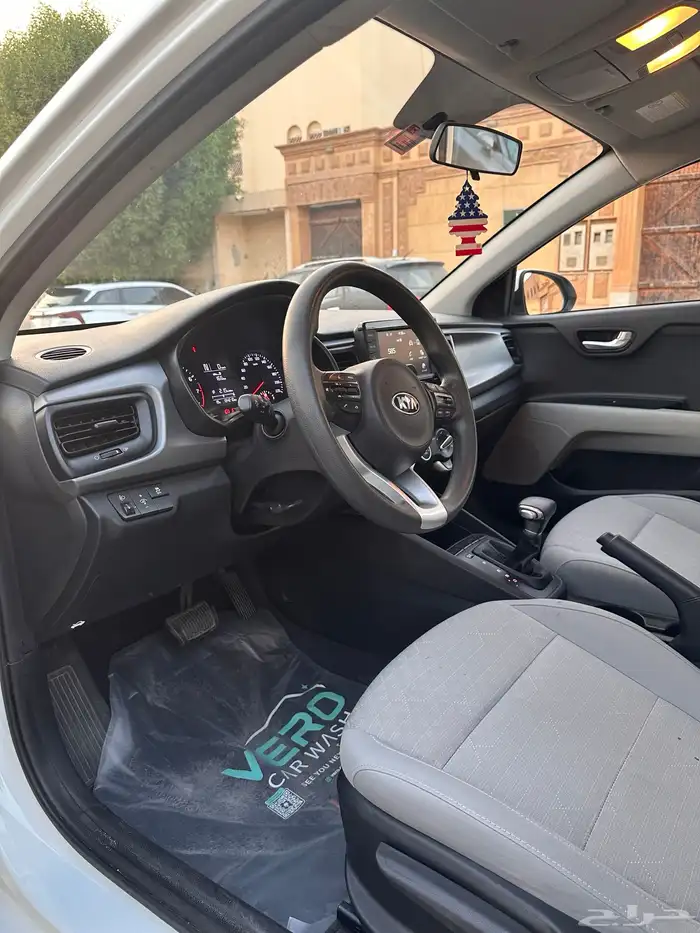 ريو هاتشباك 2020 17