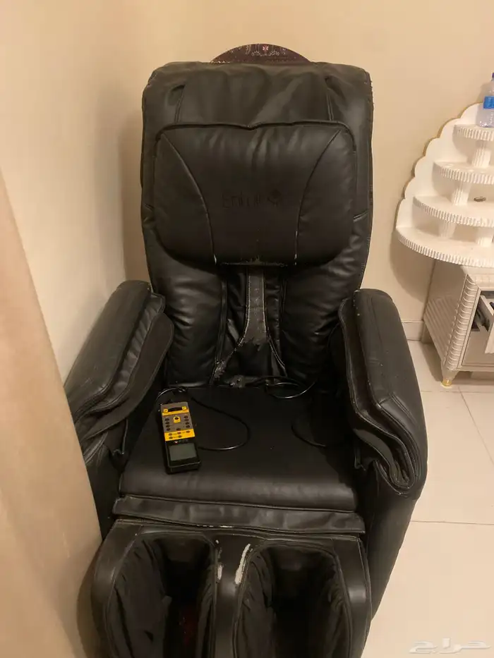 كرسي مساج خالي من العيوب يبدأ السوم من 3000 قابل لتفاوض 0