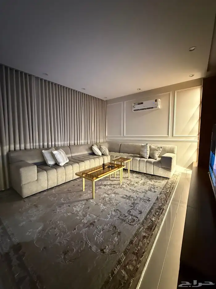شقة غرفه وصاله جديده مودرن مؤثثه موقع مميز 4