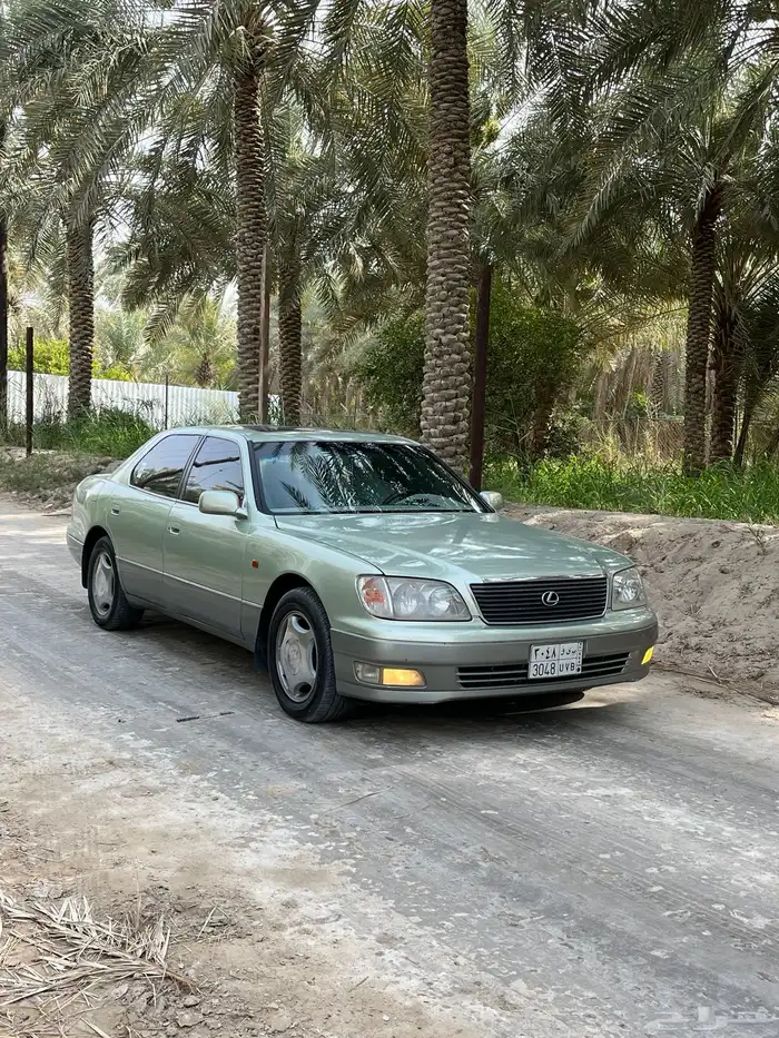 للبيع لكزاس 400 LS 2