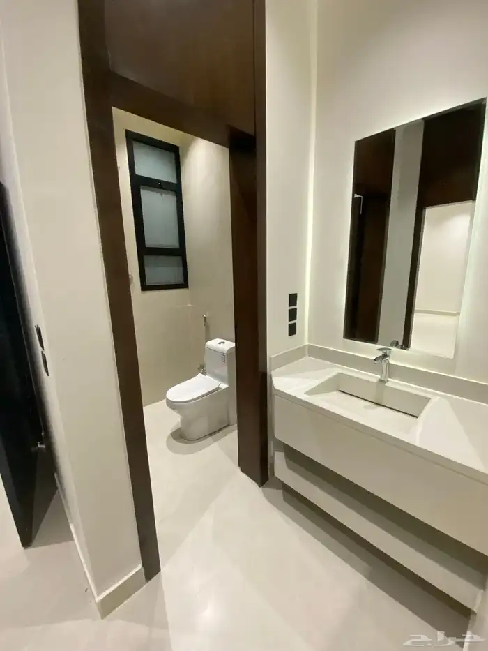 للبيع فيلا روف مع ملحق تشطيب فاخر 9غرف بالمحاله820الف 26