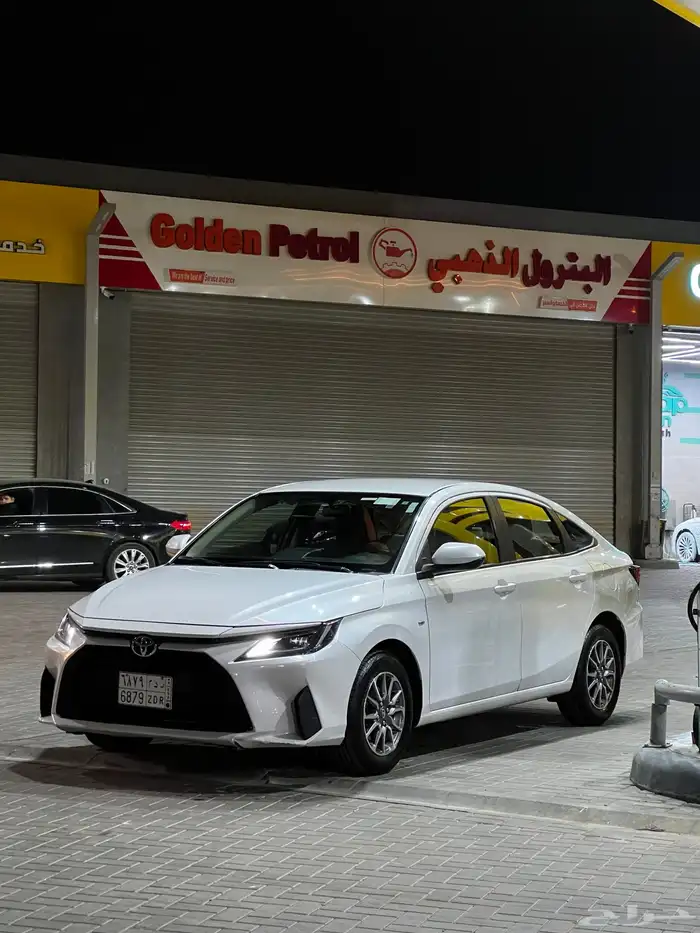 للبيع تويوتا يارس 2023 وكاله شرط 0