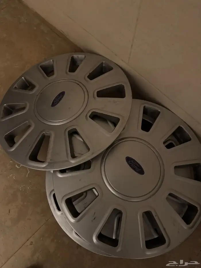 جنوط فورد بوليسي مقاس 17 4