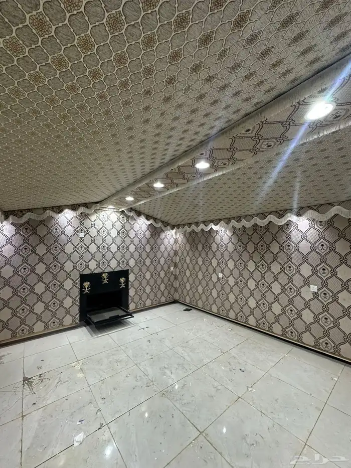 بيوت شعر ملكية واجهات زجاج شامل الكهرباء 8