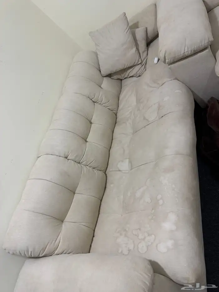 للبيع مساند ظهر غرفتبن وكنبات 3