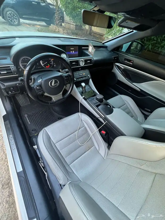 لكسزز RC350 9