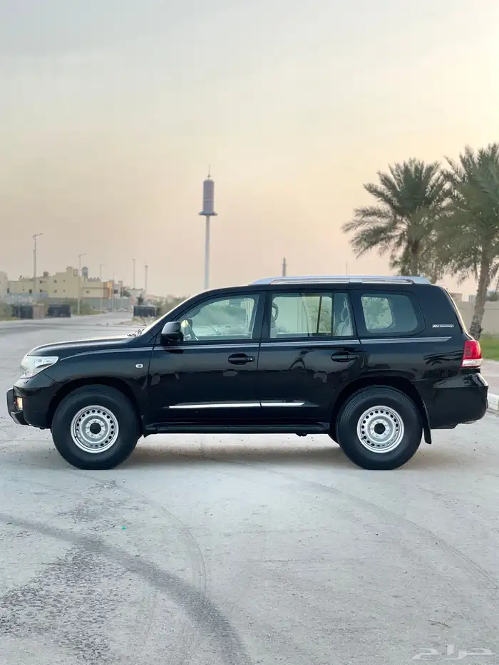 لاندكروزر-2009-فل كامل-8سنلدر 7