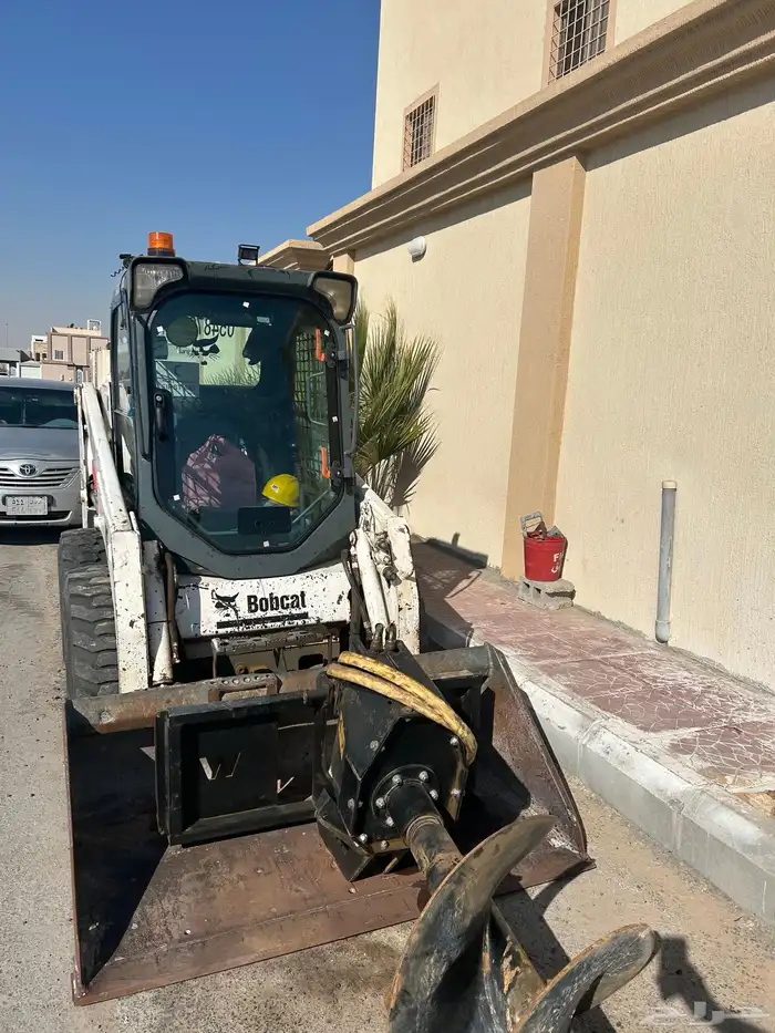 بوبكات اوقر Bobcat فور كلفت رافعه شوكيه 7