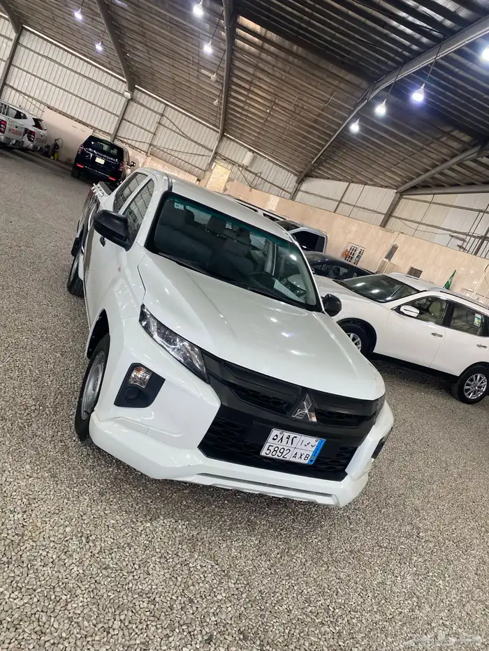 متسوبيشي غمارتين 2022 ماشي 12000 1