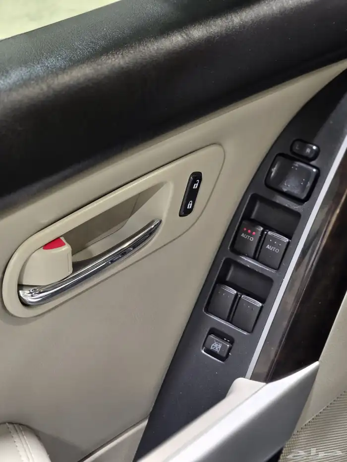 مازدا CX9 موديل 2012 بحالة ممتازة 16