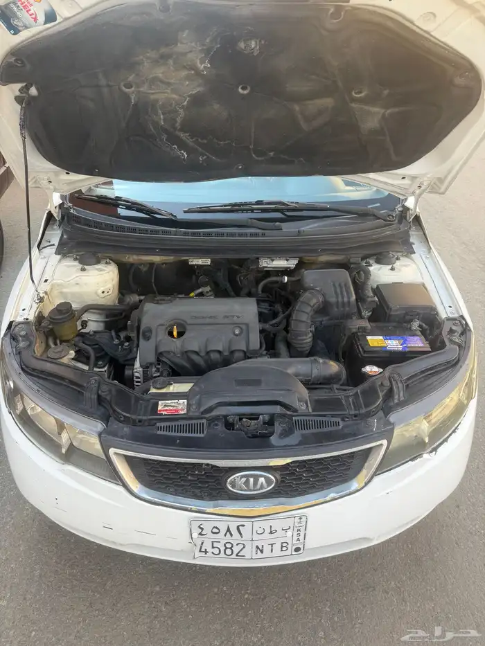 سيارة كيا سيراتو 2011 للبيع 7