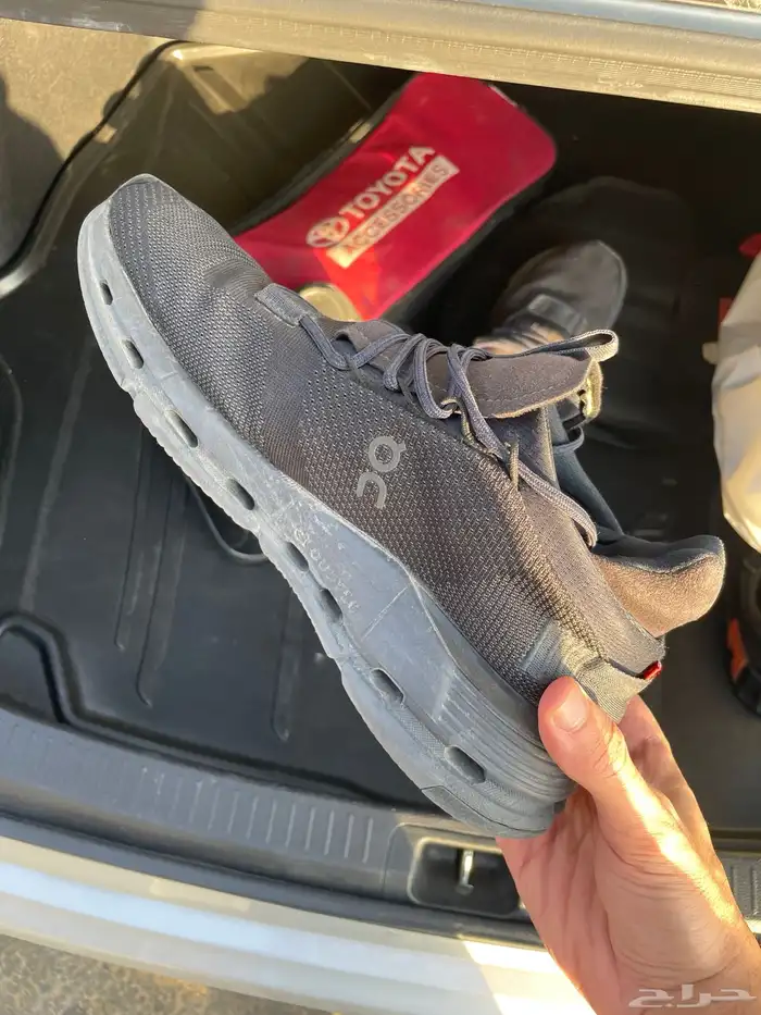 احذيه متنوعه بسعر واحد 4