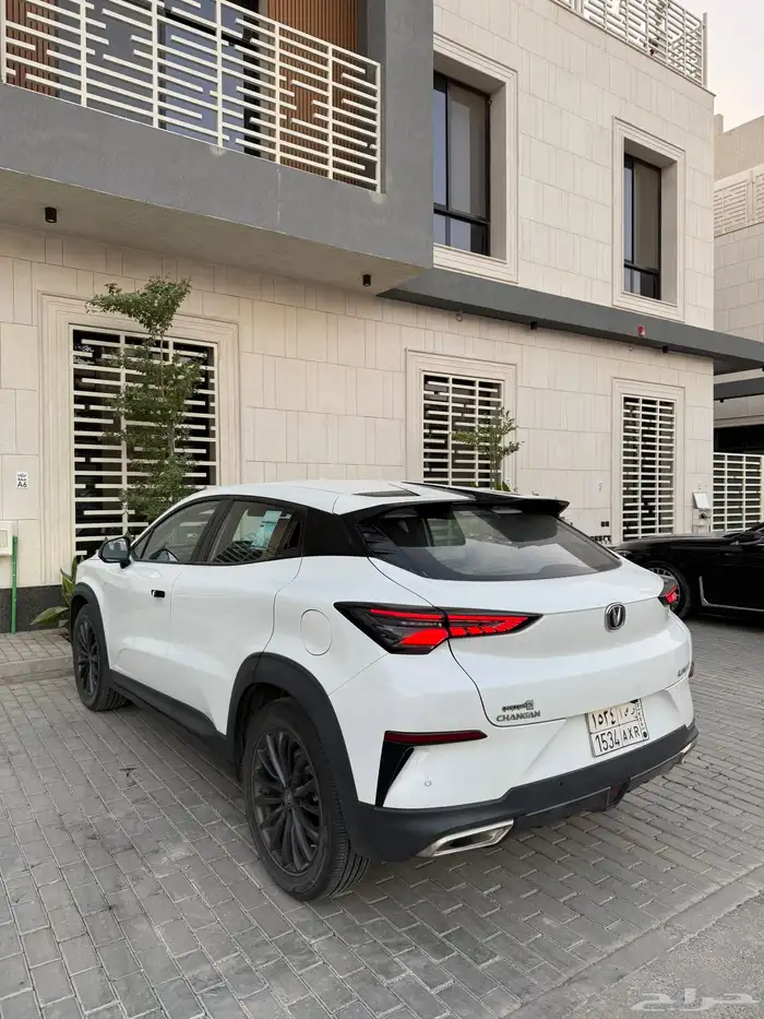 شانجان يوني تي 2023 ممشى قليل 3