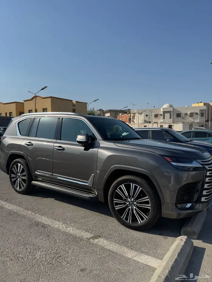 جيب لكزس 2025 LX 600 BB سعودي 1