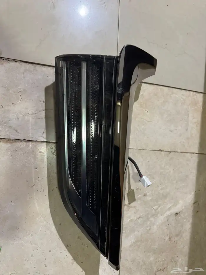 اصطبات لكزز 1