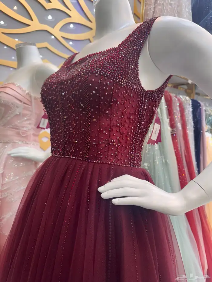 فستان فخم برغندي 1