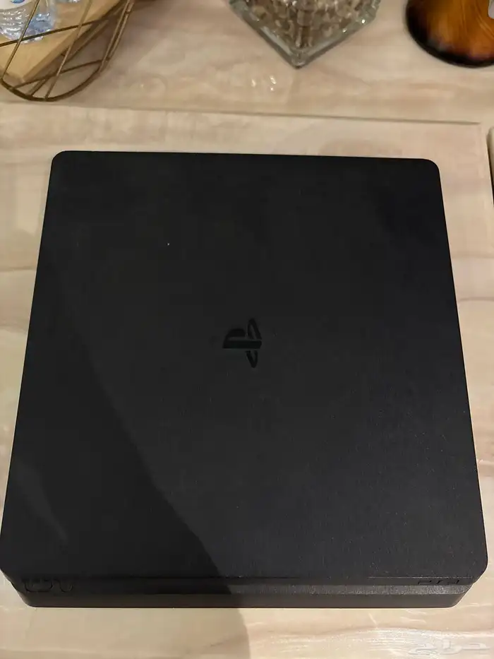 بلاستيشن 4 0