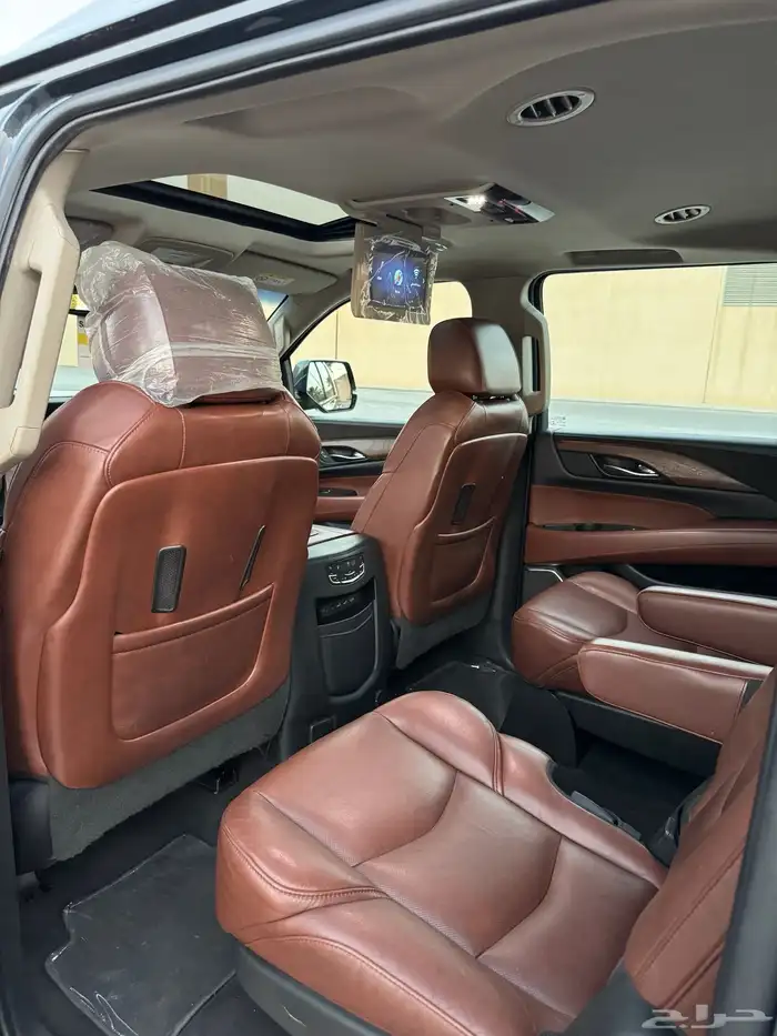 اسكاليد 2019 بريميوم (ملكي) الجميح نظيف جدا 27