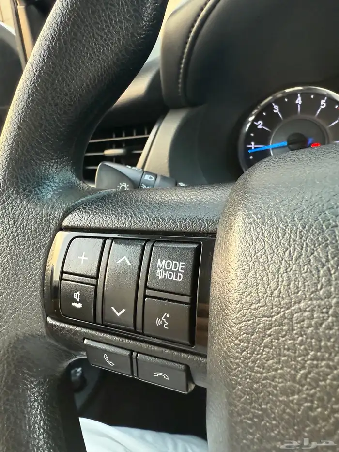 فورتشنر 2020 دبل بنزين وكاله - نظيف جدا 20