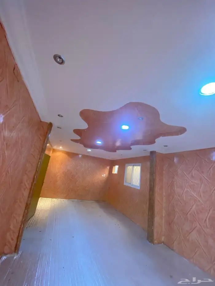 للبيع عمارة في الدوادمي 3