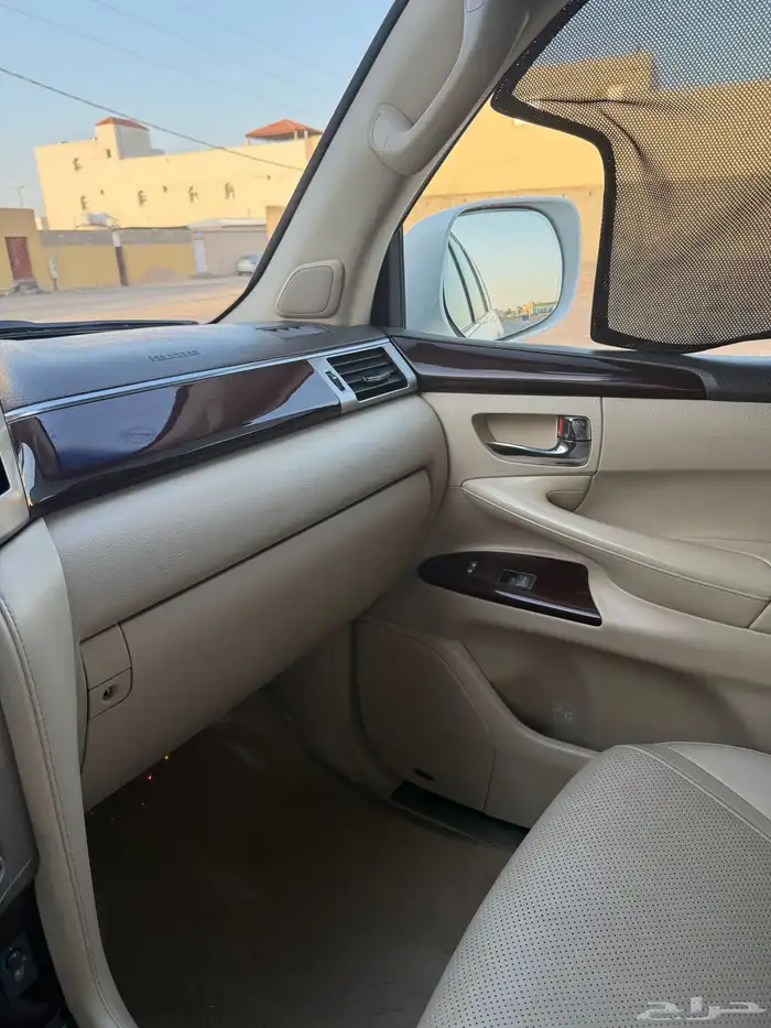 جيب لكزس 15 3