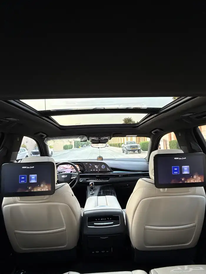 اسكاليد 23 اسود قصير بلاك اديشن 20