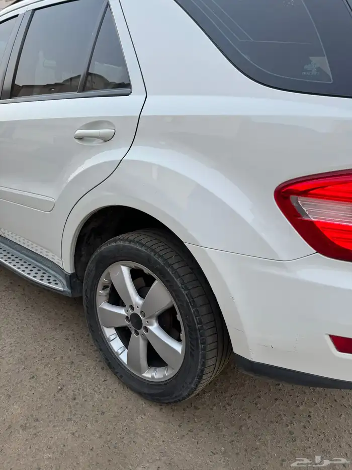 جيب مرسيدس ML500 موديل 2010 11