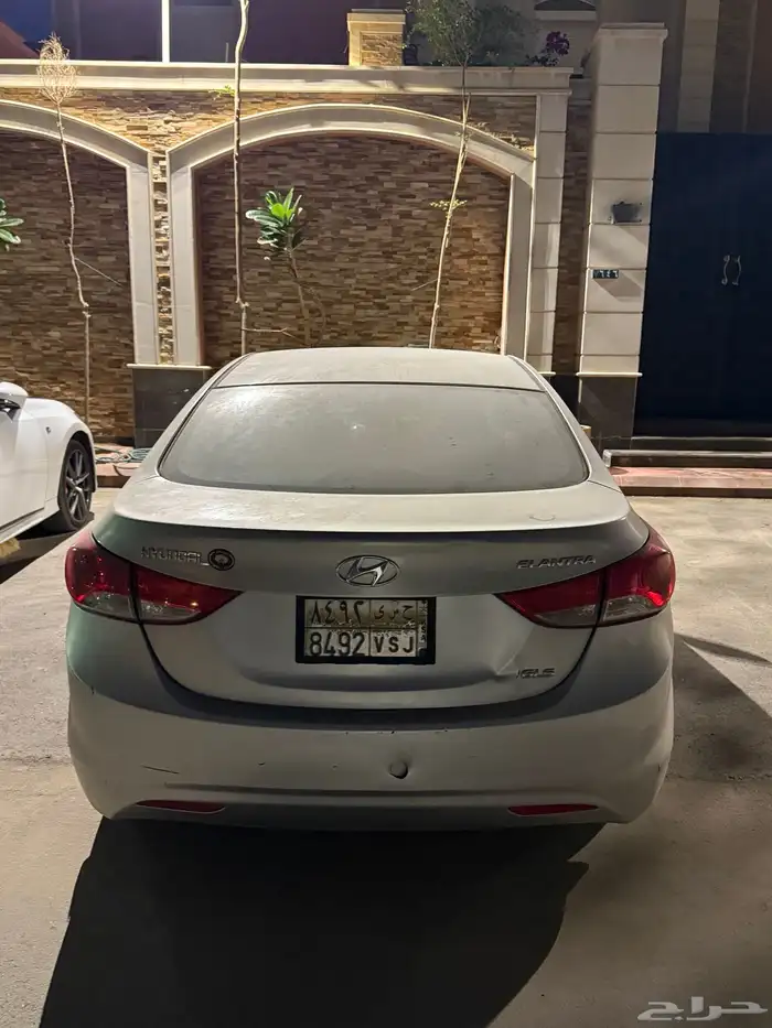 النترا 2014 مالك أول وعلان نص فل 1