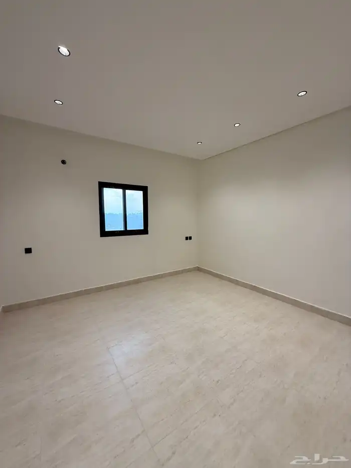 للبيع شقه دوبلكس تشطيب VIP ف ابها حي المنسك 20